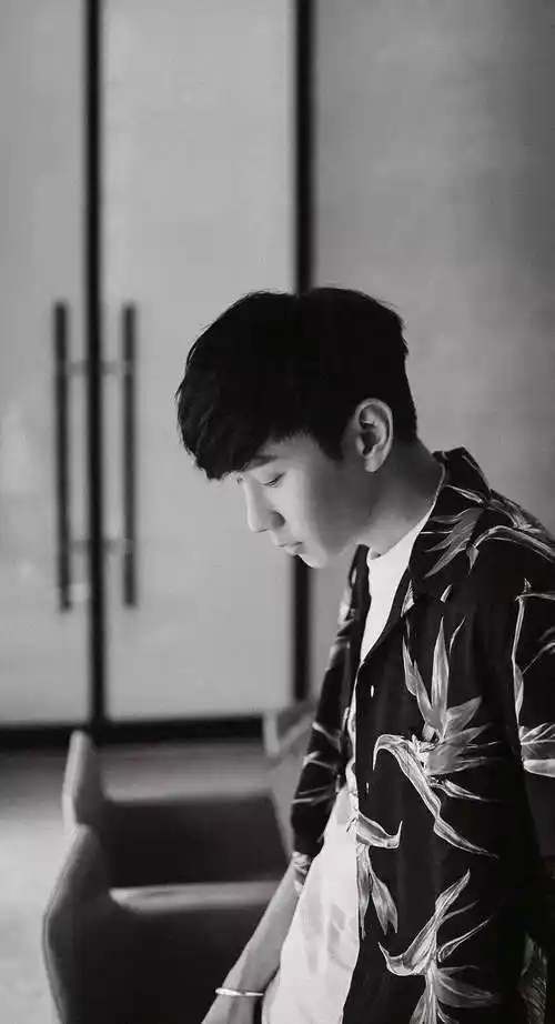 林俊杰壁纸图,快快收藏!