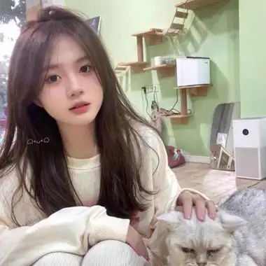 女生真人头像正脸