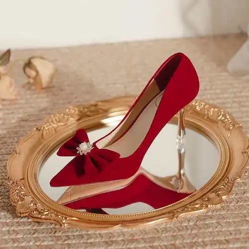 婚鞋红酒红色秀禾2022年新款夏季细跟绒面高跟鞋女结婚中式新娘鞋