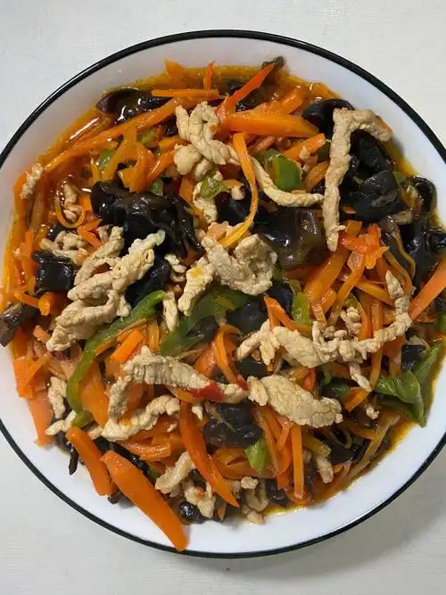 鱼香肉丝真的太太太下饭了!