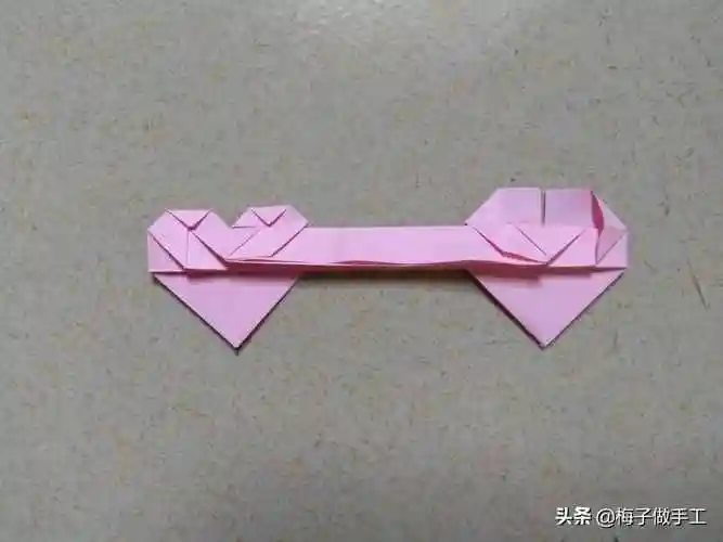 爱心怎么折用纸折爱心怎么折