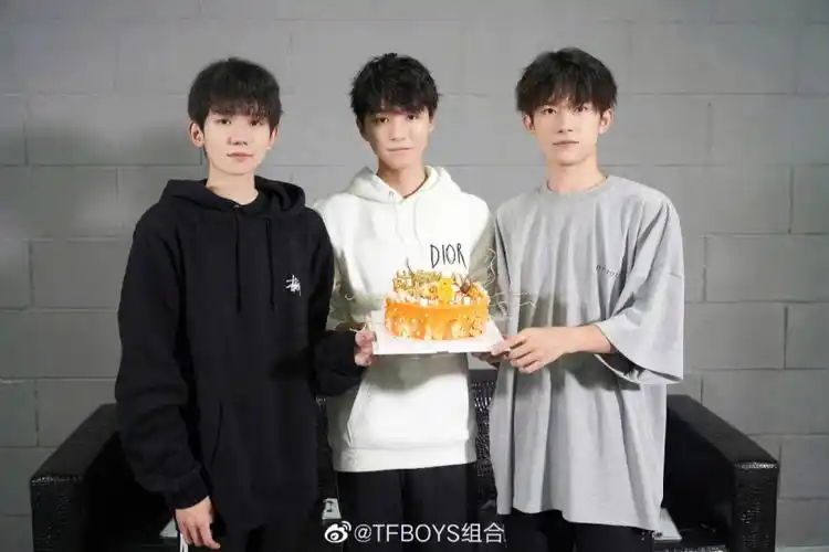 tfboys合照