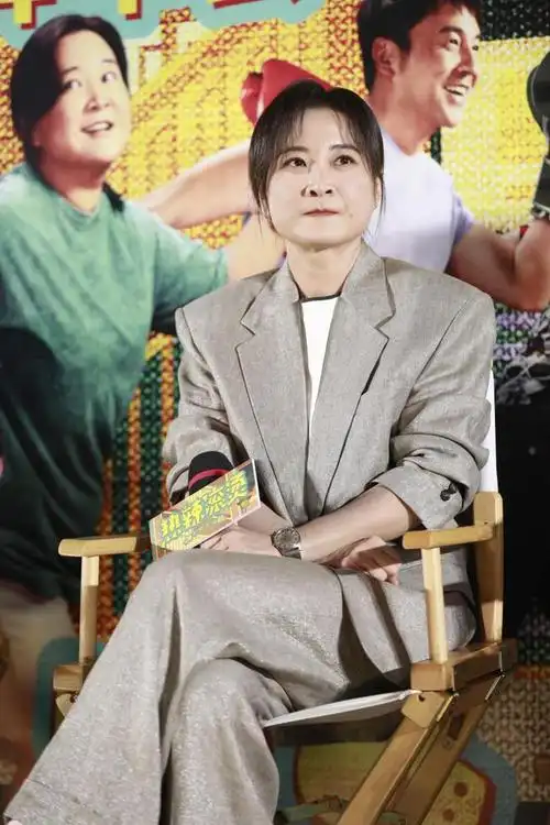 著名导演发话贾玲的热辣滚烫很一般票房高是春节档的功劳