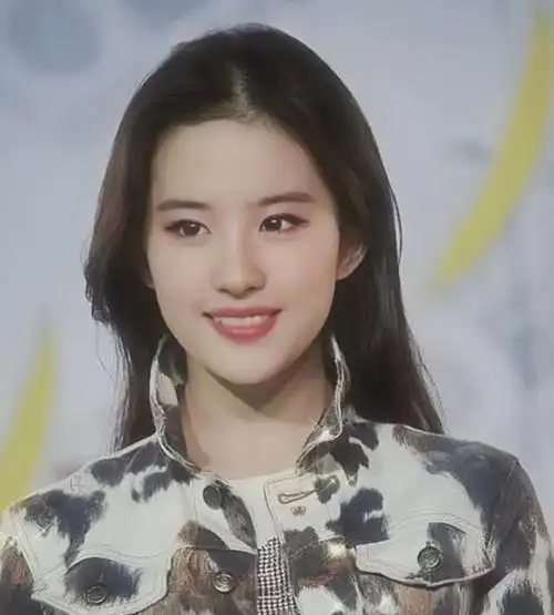 刘亦菲早年照片 太仙了!_高清图集_新浪网