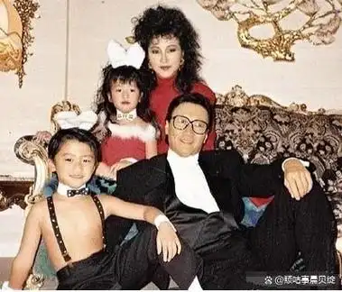 81岁得女17岁爱上父亲好友这7对忘年恋真的值得吗