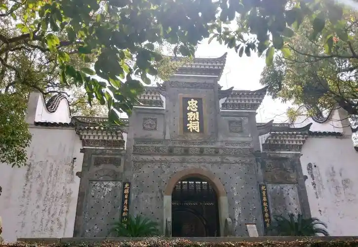 九江石钟山,江西旅游最不期而遇的一大亮点_景区_女人_苏轼