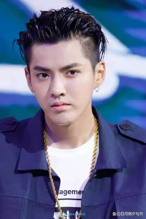 人生最输不起的就是"自由"吴亦凡一审十三年"年华尽毁"