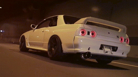 去《头文字d》中每个场景打卡还原拍照,这才是 男子汉的浪漫