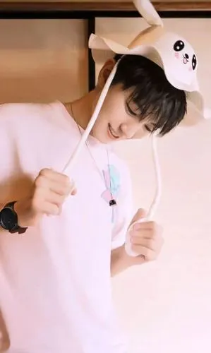 王俊凯锁屏壁纸