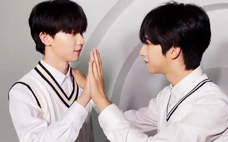 马嘉祺贺峻霖祺霖校园流水账爱情我们非常的般配