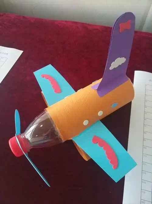 选出你心中最美的纸飞机——西安高新第一学校第三届纸飞机大赛创意赛