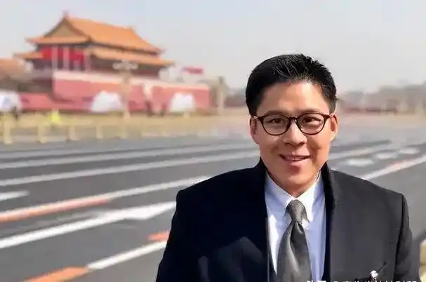 霍启刚我这辈子碰到两个贵人一个改变了性格一个指导了人生