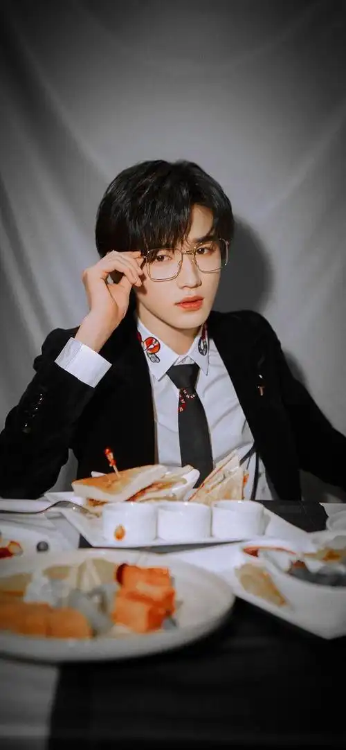 明星壁纸 你们要的时代少年团宋亚轩壁纸!记得收藏!