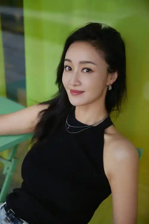 赵子琪:将生活苦痛糅进表演,成就《长风渡》里的"婆婆天花板"