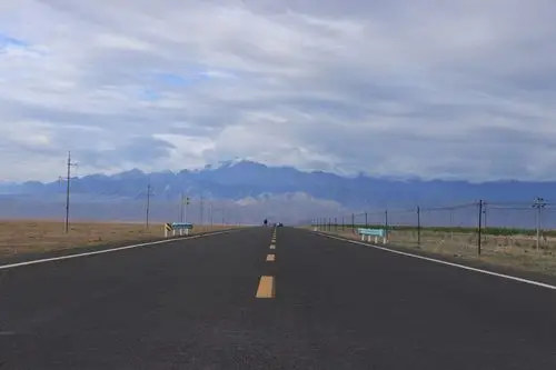 新疆最美独库公路