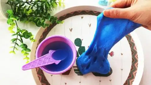 做泥没有成型水咋办?家里材料调个简易成型水,好玩不伤手