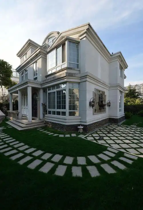 奢华精美欧式独栋别墅外墙设计