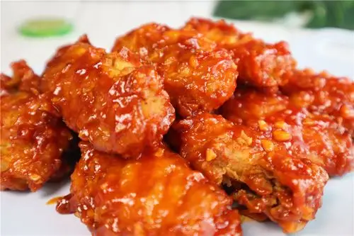 原创夏日啤酒绝配,韩式炸鸡翅,甜辣酥香,比可乐鸡翅好吃多了