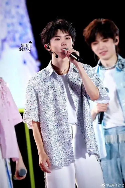 时代少年团队长-马嘉祺