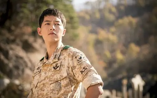 宋仲基军装图片 绝对的纯爷们