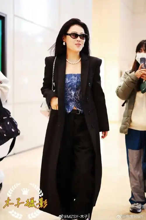 袁娅维浪姐黑超好酷