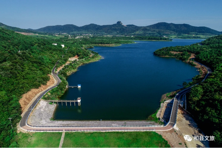 67赏自然风光品特色美食和县金秋旅游线路发布