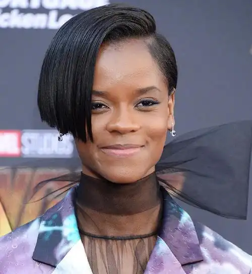 利蒂希娅·赖特 letitia wright的图片