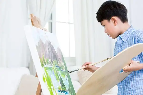 小学生画画_小学生画画图片