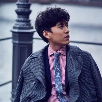 最新版靳东帅气头像图片大全-高清头像