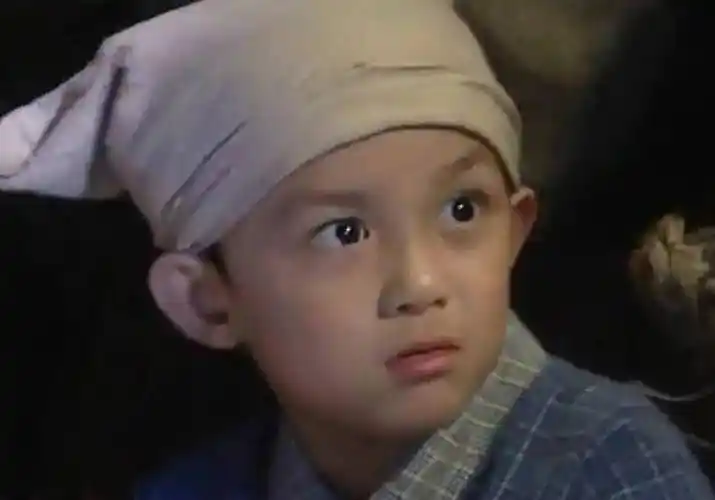 吴磊演过的电视剧,原来这些童年照都是他的小时候,你看过几部_剧中