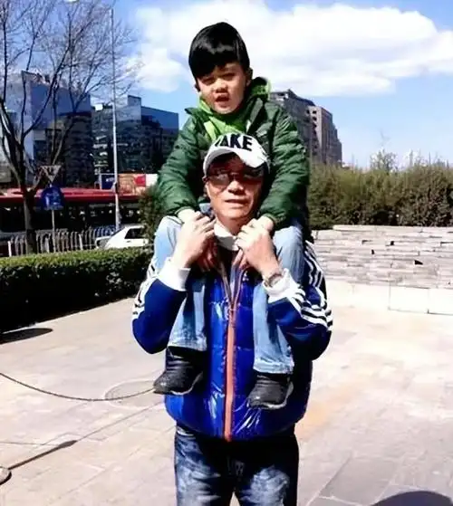 那英:被前任背叛未婚先育,如今和儿子被孟桐宠成宝!