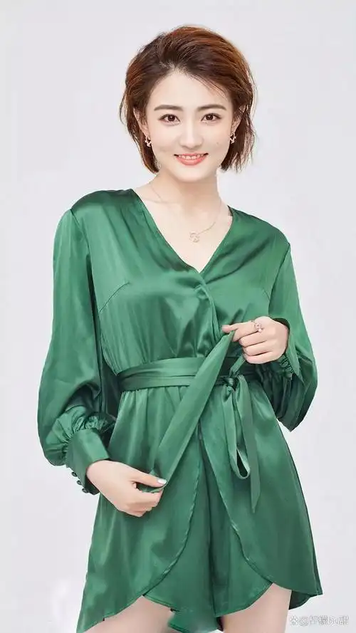 徐璐:笑起来特别可爱