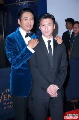 周润发不愿当演协会长 谢霆锋拒谈儿子