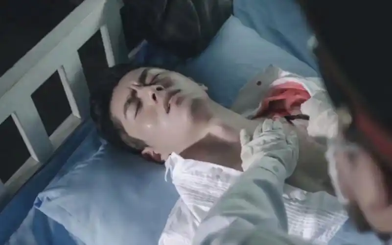 【战损恶趣味】男主受伤受虐【33】_哔哩哔哩 (゜-゜)つロ 干杯~-bili