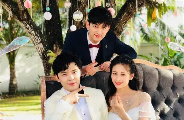 付辛博颖儿大婚现场曝光伴郎团不容小觑胡夏身高182竟是最矮