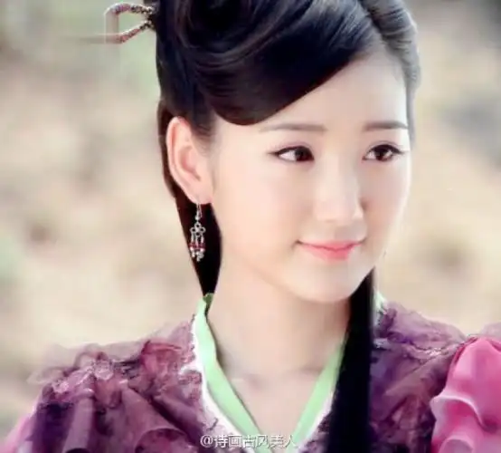 毛晓彤《天涯明月刀》【南宫翎】娇俏可人,清丽脱俗.