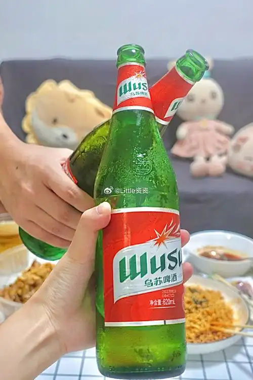 国庆放假在家吃夜宵还得卤味配啤酒91,卤味的辣真的好给劲,再来一瓶