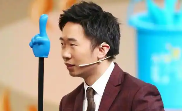 杨迪与前任的纠葛:商定16年不要孩子不领证?曾因几万耳钉大吵!