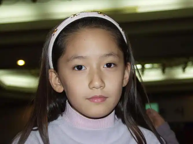 是么 少女时代允儿我最喜欢的他也是整容滴么