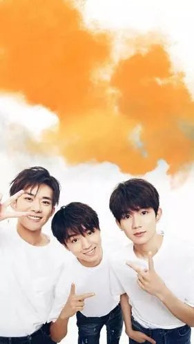 tfboys ! || 对不起,最近合体的照片有点少