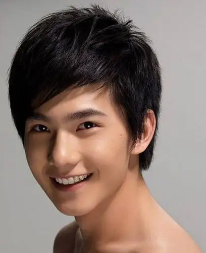 男神杨洋短发男士假发学生假发男短发男发帅气蓬松逼真斜刘海短发