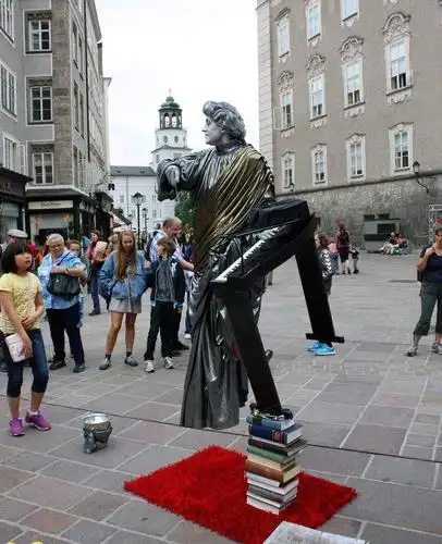 行为艺术的边界在哪里呢?