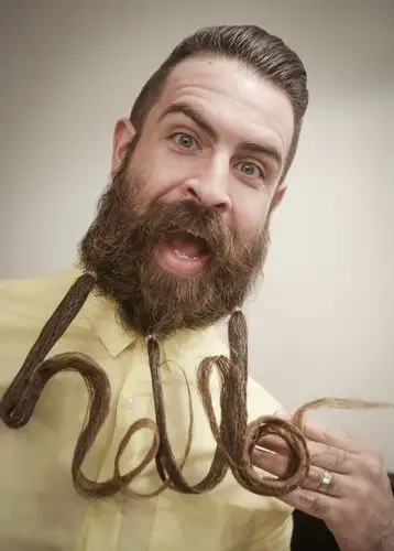 温哥华举行胡子选美大赛