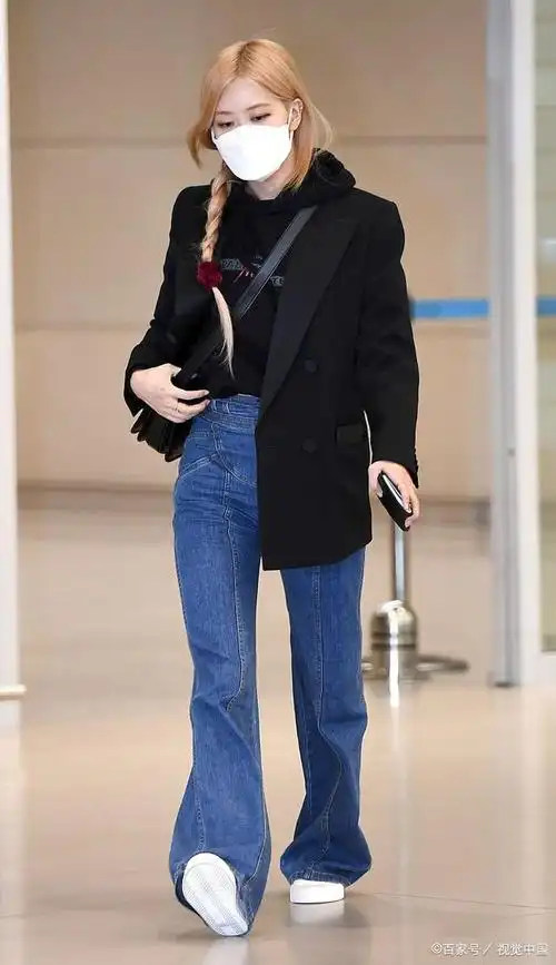 朴彩英 rosé 致敬奥黛丽·赫本,传承赫本的真善美