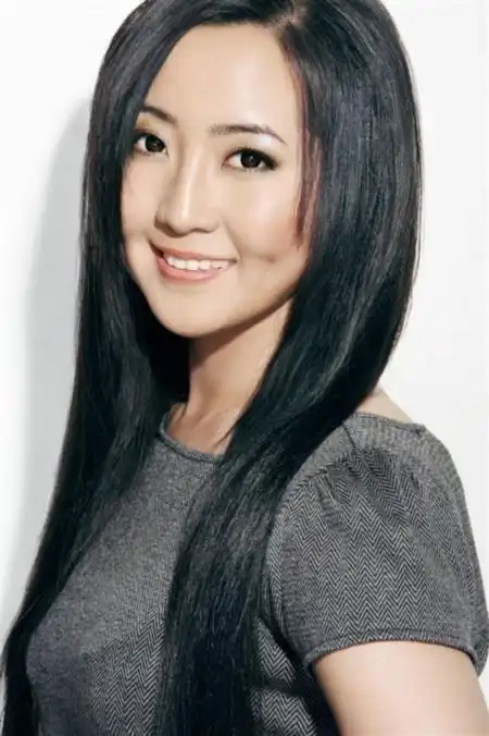 女歌手格格原定于2月14日情人节在咸阳体育场举办的个人第二场个唱,因