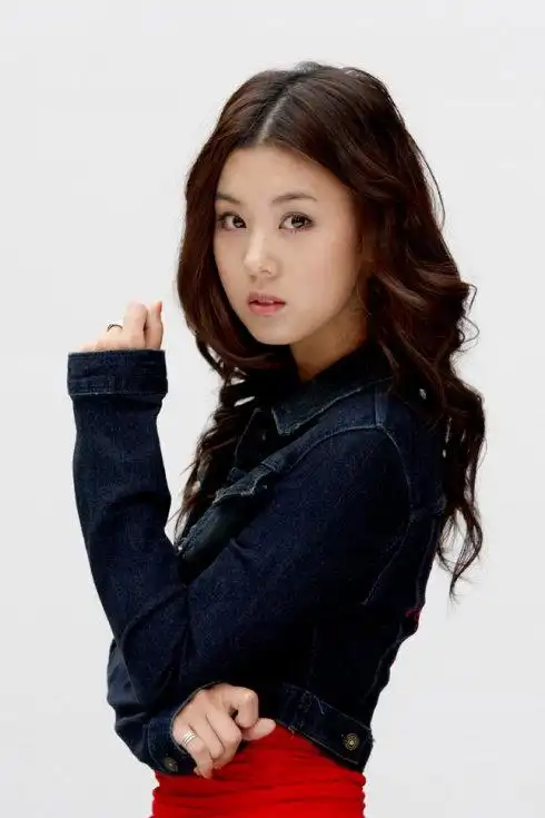 李小萌演员个人简介(李小萌:一顿饭与丈夫结缘,和婆婆情同姐妹,日子