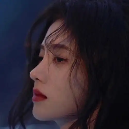 女生唯美思念头像 高清好看唯美伤感的思念专属头像女生图片_女生头像