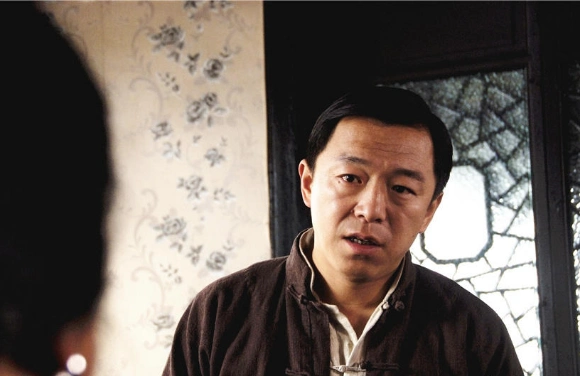 《青岛往事》将播 黄渤变身"中国版阿甘"