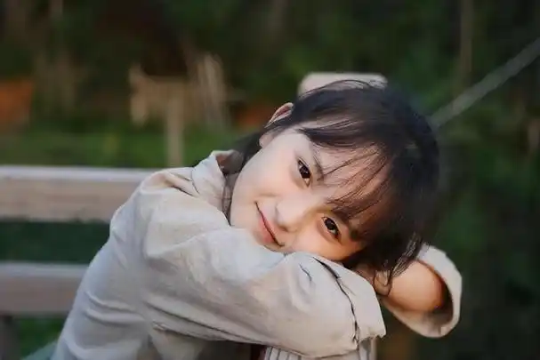 2岁出道年入百万因长相天灭被禁止整容的刘楚恬如今什么样