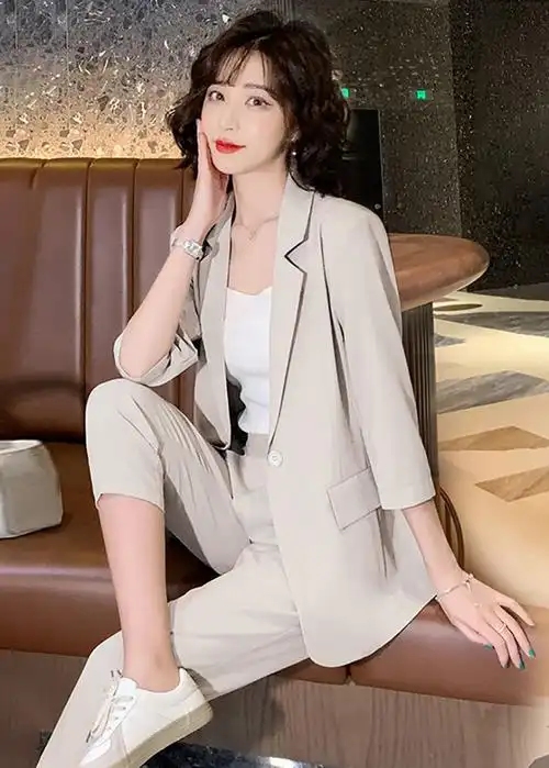 西装外套女夏季新款韩版时尚气质洋气大码休闲网红西服两件套